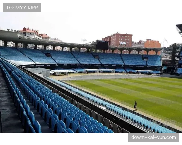 西甲成立“青少年观赛体验实验室”，邀请小球迷测试新一代互动式球场座椅